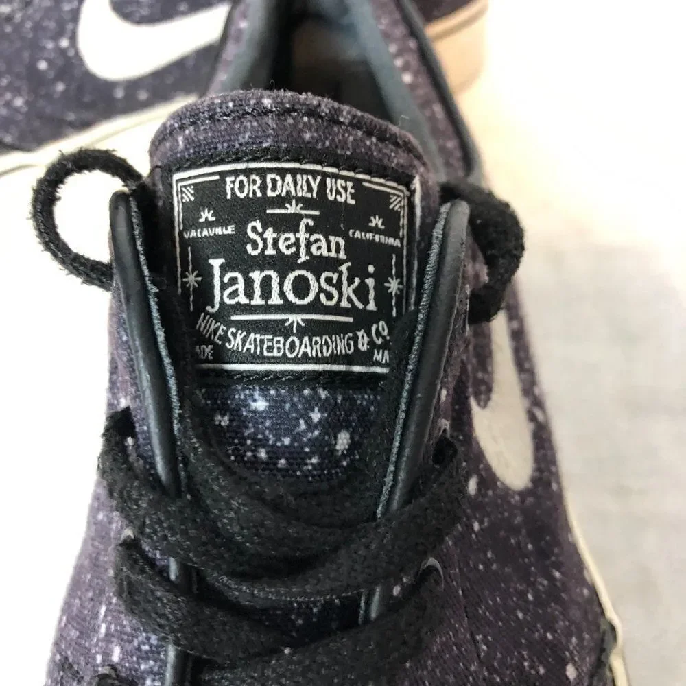 Nike Stefan Janoski black Casual Walking Tennis Shoes Sneaker Men Size 6.  SC